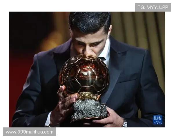 科帕记者怒批维尼称球队早已夺冠续约争议只为高薪引发更衣室风波